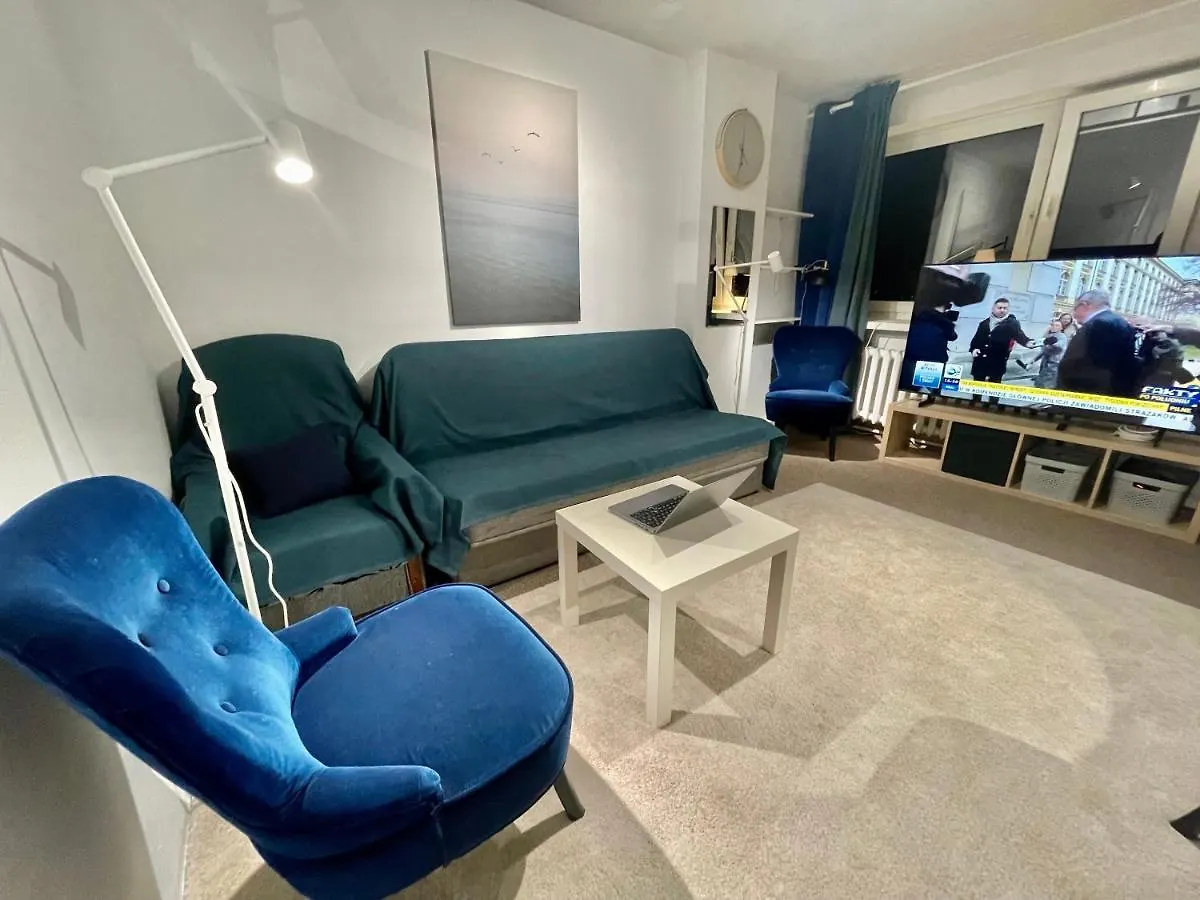 Apartment Blue 3 Metro Wifi 1 Gbs 75'Tv Netflix Disney Hbo Max Appletv Amazon Warsaw Poland
