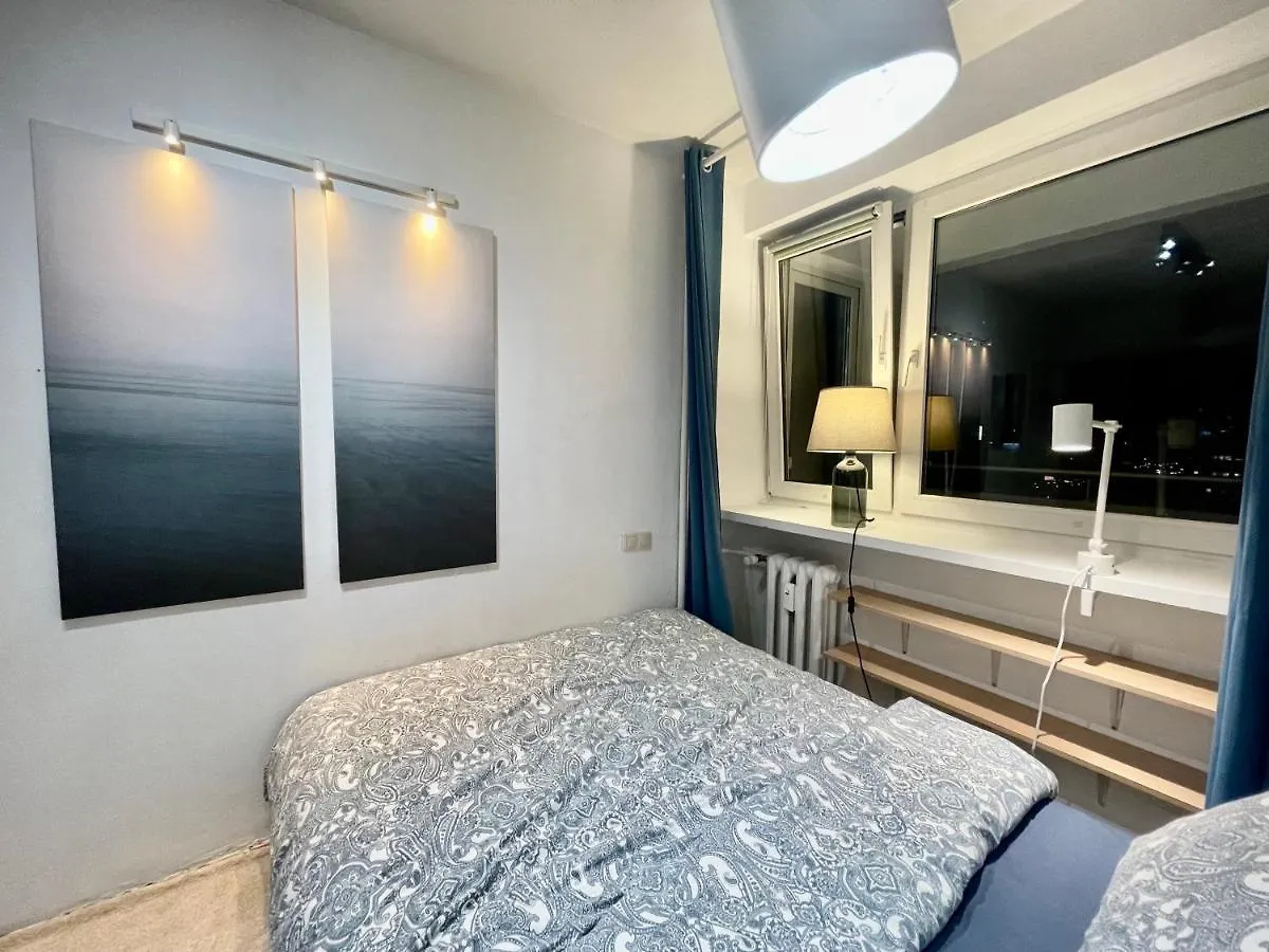 Apartment Blue 3 Metro Wifi 1 Gbs 75'Tv Netflix Disney Hbo Max Appletv Amazon Warsaw Poland
